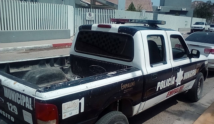 Detienen a ratero. Lo señalan de causar daños y alterar el orden