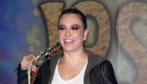 María José, más apasionada y menos perfecta, presenta nueva música