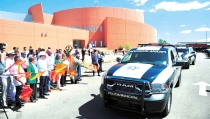 Entrega Gobierno del Estado 36 patrullas y equipo a municipios