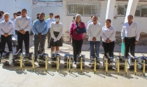 Entregan a Conalep instrumentos de banda de guerra
