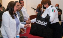 AYUNTAMIENTO  Entregará becas a hijos de policías