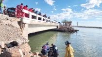 PROTECCIÓN CIVIL A SIDUR  Recomienda colocar protección en puente Douglas