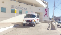 Se cae de motocicleta