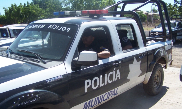 POR CAUSAR PROBLEMAS  Detienen a ebrio