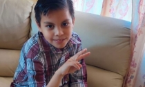 Niño guaymense lucha por su vida
