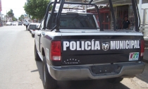 Intenta despojar a mujer