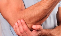 Golpea a hombre porque le cobró deuda