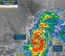 Huracán &#039;Kay&#039; cobra fuerza y se acerca a costas de Baja California Sur