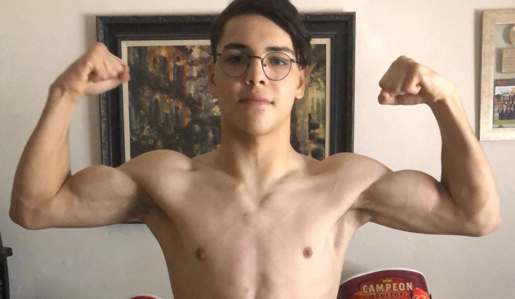 Tiene promedio de 95 Alumno del Cobach destaca en box profesional