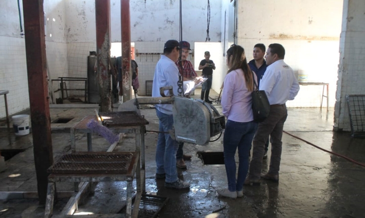 Mejoran condiciones de rastro  Se trabaja en el rastro municipal con mejores condiciones de higiene