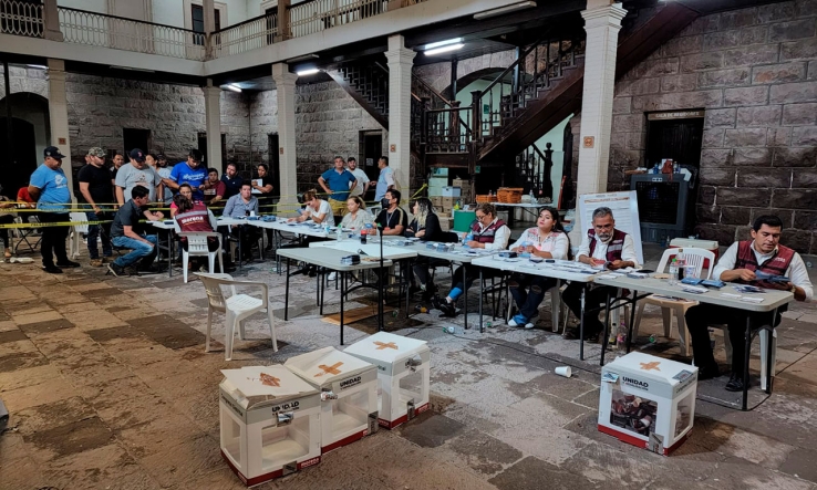 Eligen en Morena a delegados estatales