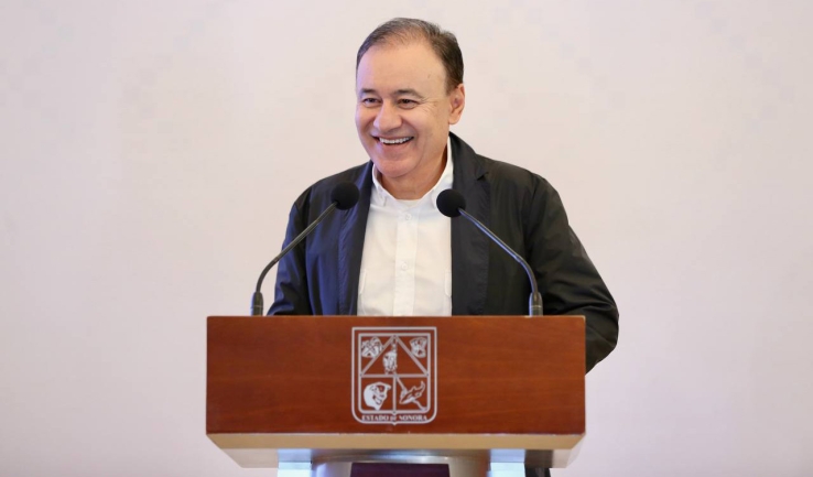 El gobernador Alfonso Durazo Anticipa consolidación del sistema de Salud