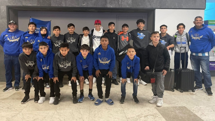 En busca de un sueño jóvenes guaymenses. 20 jóvenes buscan jugar en futbol profesional.