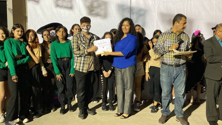 CONCURSO DE ALTARES DE MUERTOS  Premian a ganadores