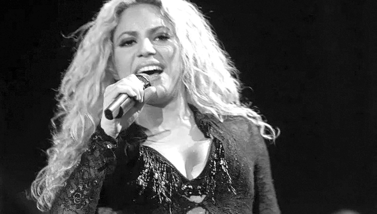 Shakira busca casa en isla privada