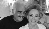 Doña Cuquita revela lo que “platica” con Vicente Fernández después de muerto