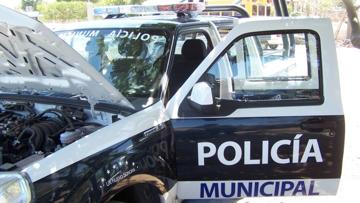 EN ESTADO DE EBRIEDAD  Intercambian golpes trampitas