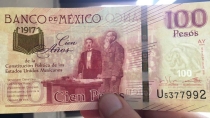 Se duerme en una banca jornalero y le sacan 100 pesos