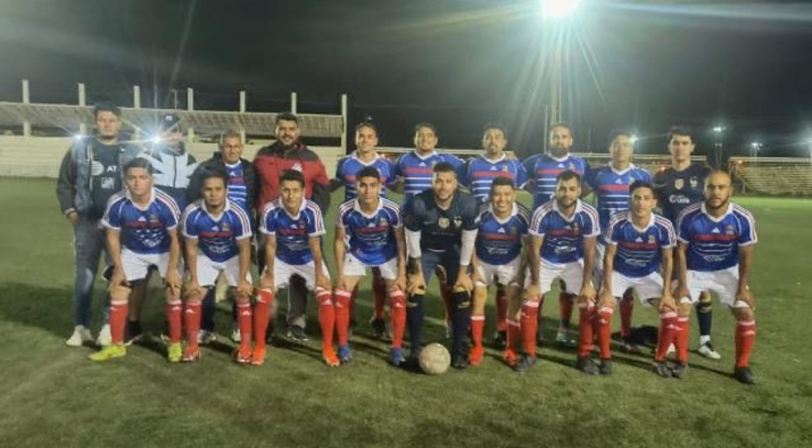 Goleada descomunal de Las Plazas. Las Plazas noquearon a UTG.