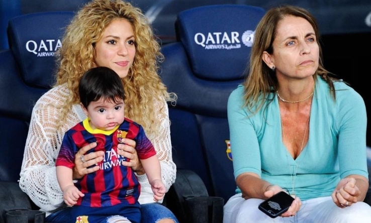 POR LOS ATAQUES DE SHAKIRA  Aseguran que mamá de Piqué se encuentra afectada