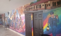 EN INTERIOR DE PALACIO MUNICIPAL Avanza pintado de murales