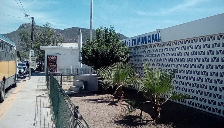 Detienen alterado joven
