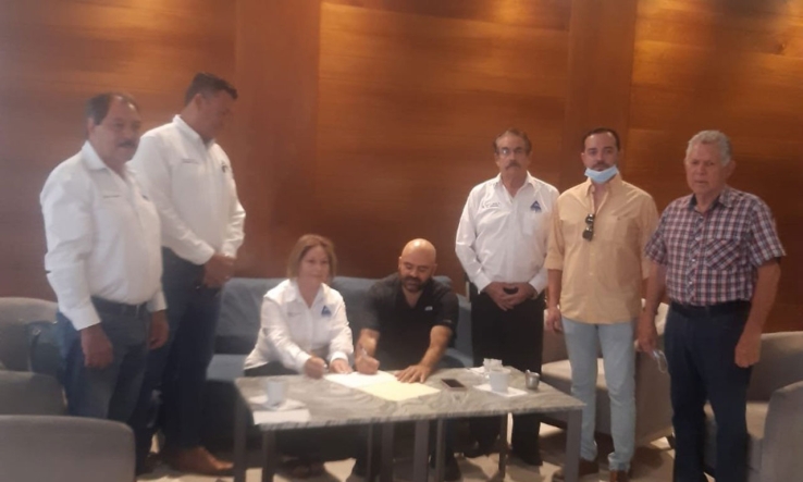 EN BENEFICIO DE SUS SOCIOS  Realiza Canaco convenio con empresas