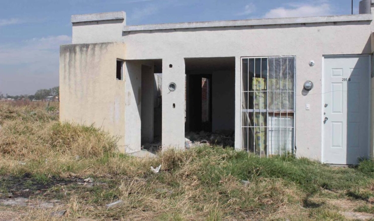 Ocasionan daños a vivienda deshabitada
