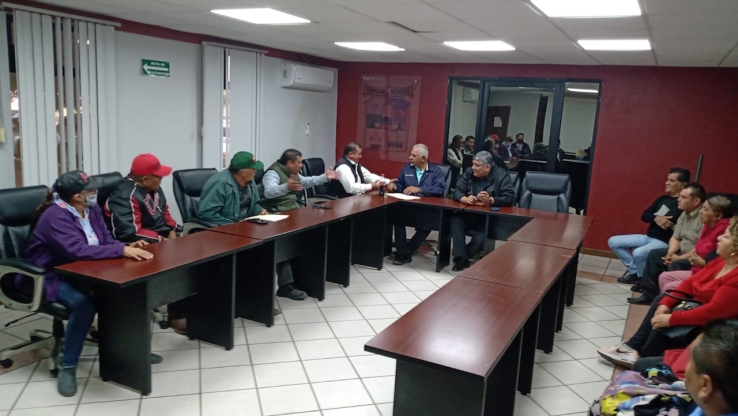 EN SECTOR COMERCIAL  Reubicaran a vendedores ambulantes