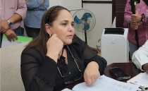 &quot;Hackean&quot; celular de alcaldesa Karla Córdova