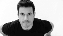 Carlos Rivera rompe el silencio sobre posible embarazo de Cynthia Rodríguez