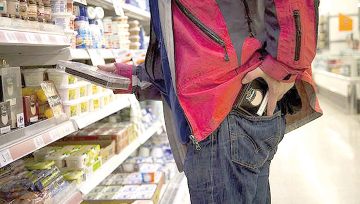 Detectan a ladrón de supermercado