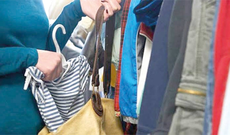Buscan a ladrona de ropa