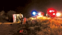 EN LA CARRETERA SONOYTA-CABORCA  Deja camionazo dos muertos