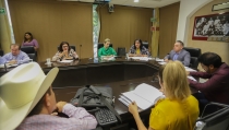 Gestionan mejoras para el sector social de la pesca