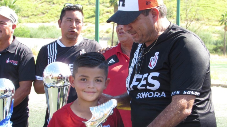 MARTÍN HEREDIA Campeón de goleo en estatal