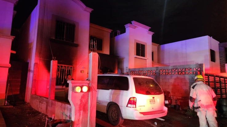 En Villas del Tular. Se recupera madre de familia tras incendio