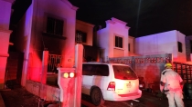En Villas del Tular. Se recupera madre de familia tras incendio
