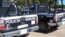 Por tratar de agredir a jóvenes detienen a sujeto