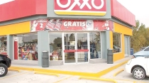 Solitario ladrón asalta Oxxo