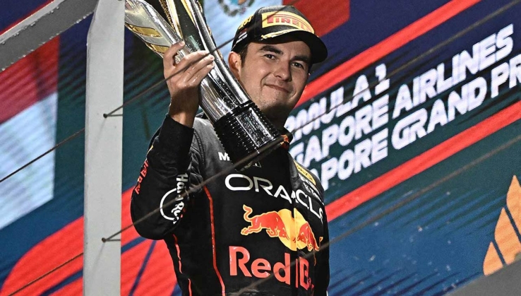 EN EL GP DE SINGAPUR  &#039;Checo&#039; Pérez domina y triunfa