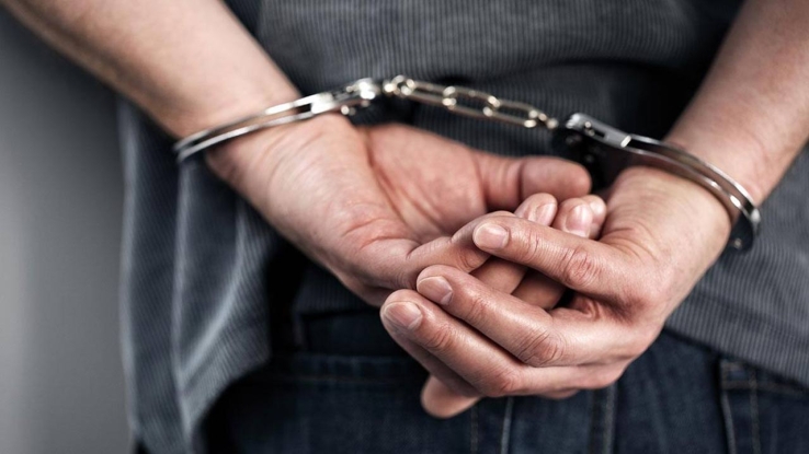 PORQUE SE ESTABA RIENDO  Agrede a joven ebrio sujeto