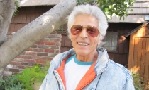 Reaparece el actor Jorge Rivero; así luce el galán del cine mexicano a sus 84 años