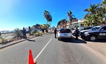 Chocan vehículos en la colonia Las Villas