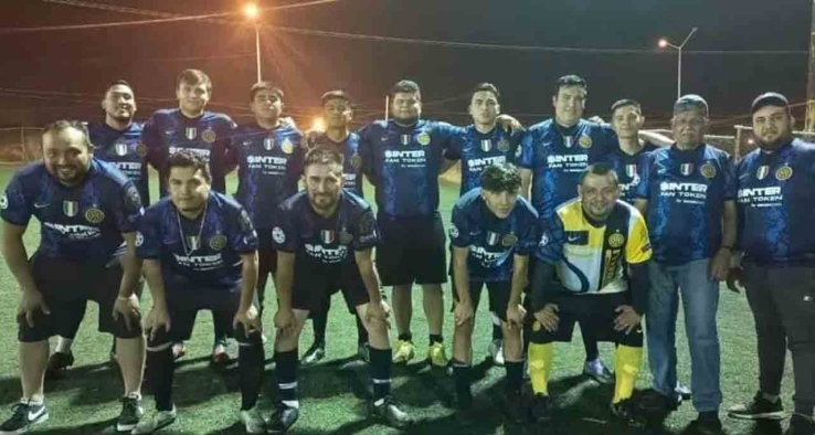 Golea Taller Chocas a Deportivo Caliche. El marcador quedó nueve goles a tres