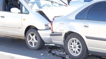 EN LA CALZADA  Se registra choque de vehículos