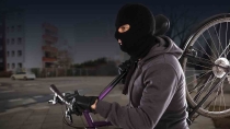 POR LLEVARSE BICICLETA  Detienen a “El Rica”
