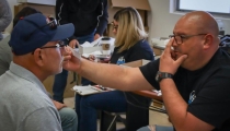 Autoridades estatales y municipales Rompen récord de atención en jornada optometrista