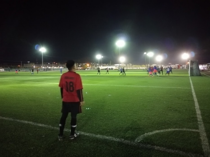 Se reparten puntos los equipos Real 8 y Leviatanes