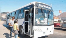 Asaltan a camión urbano